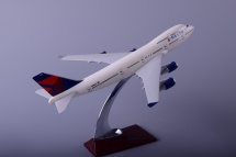 Boeing 747 Delta модель самолета 