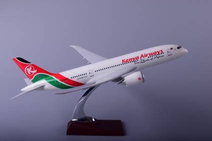 Boeing 787 Kenya Airways модель самолета
