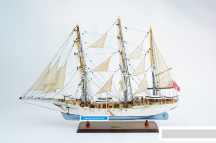 Парусник модель трехмачтового корабля Statsraad Lehmkuhl