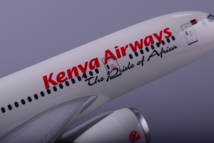 Boeing 787 Kenya Airways модель самолета