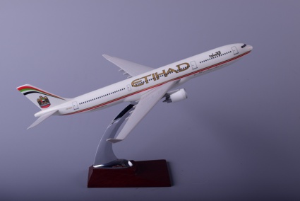 Airbus A330 Etihad Airways модель самолета 