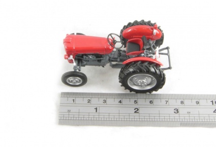 Трактор Massey Ferguson 825 6056 масштабная модель 1 43  