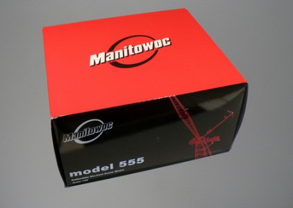 Кран гусиничный MANITOWOC 555 набор масштабная модель 1 50