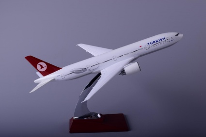 Boeing 777 Turkish Airlines модель самолета
