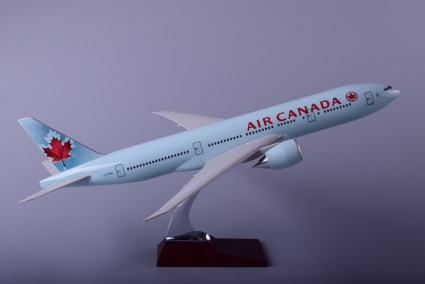 Boeing 777 Air Canada модель самолета