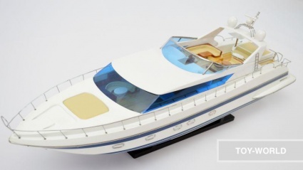 Модель яхты MANGUSTA 105