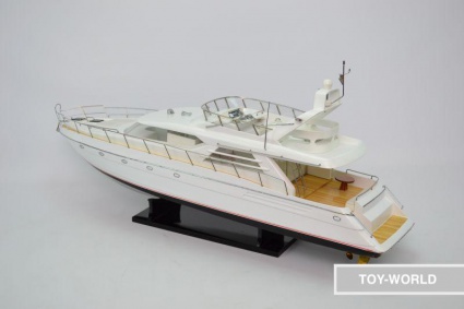 Модель яхты Princess 60